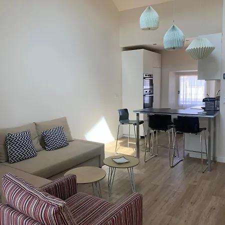 아파트 Large Flat 4 Pax Thu9 칸느